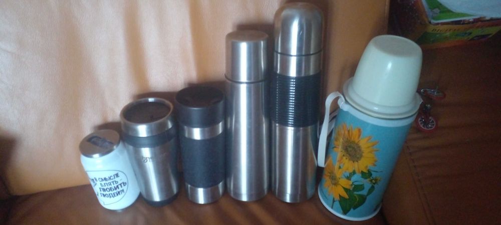 Продам термоси и термокружки б.у