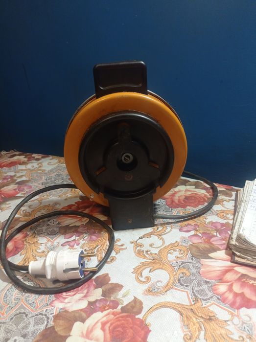 Продам электро вафельница