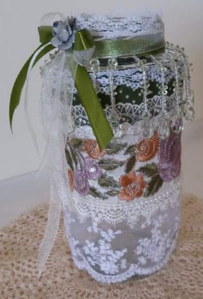 Frascos de vidro decorados