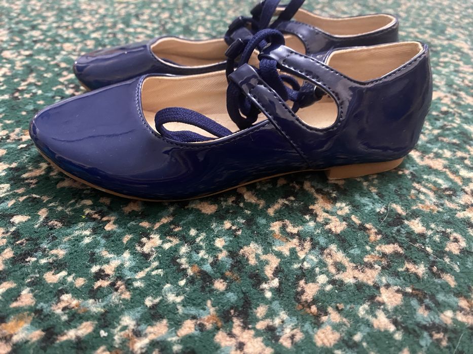 Туфельки для девочки