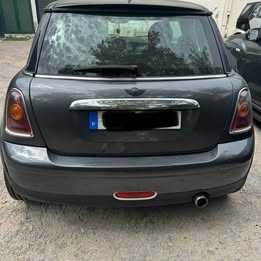 Carro Mini Cooper 1.6D 110cv