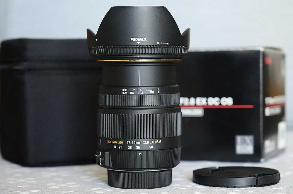Sigma 17-50 f/2.8 EX DC HSM OS, stan bdb, NIKON