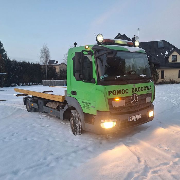 Mercedes-Benz Atego  Mercedes Atego platforma mały przebieg