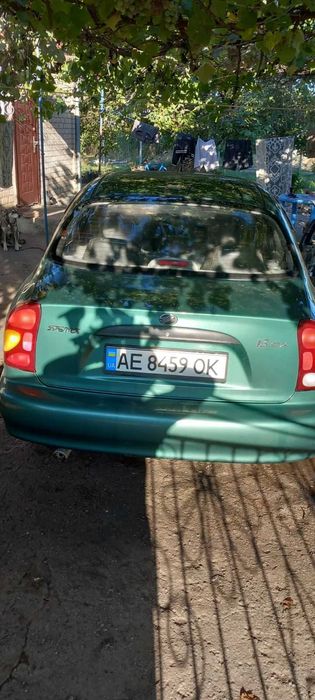 Продам Daewoo Sens 1.3. 2011 год