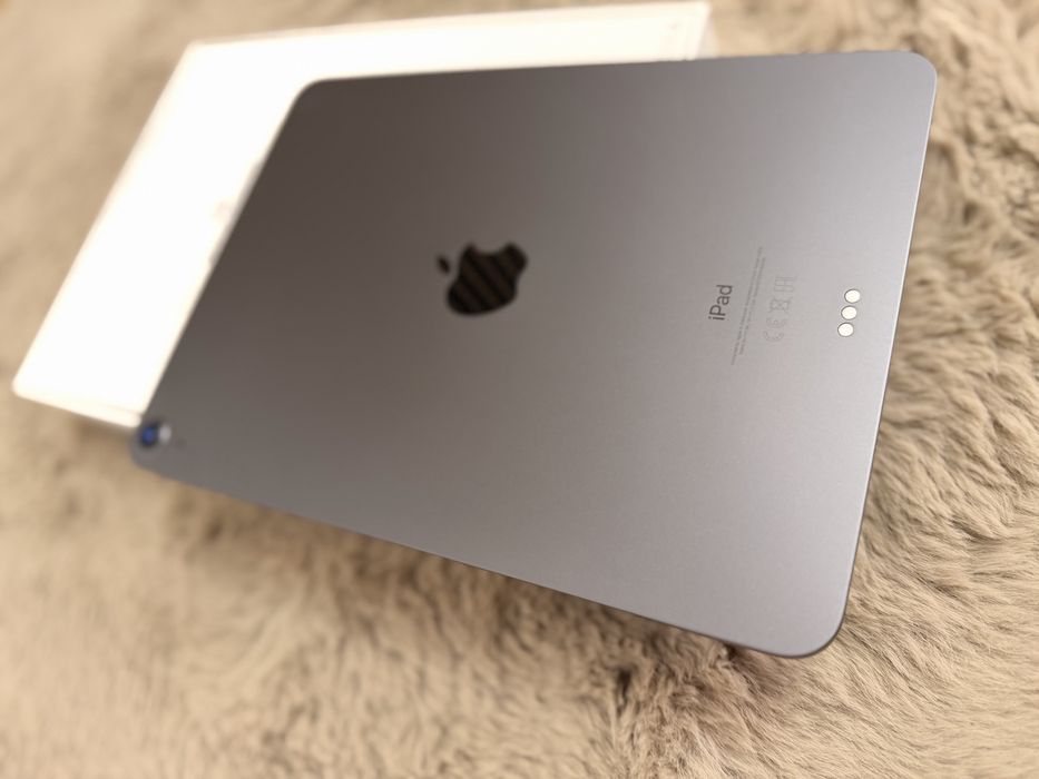 iPad Air 4Gen. 64 GB Wi-Fi. Stan idealny!