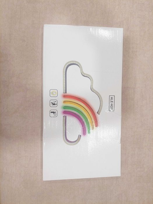 LED Cloud-Shaped Lamp with Rainbow Effect