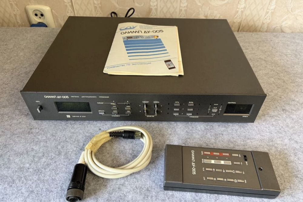 Катушечный магнитофон Олимп 005 пульт ду комплект