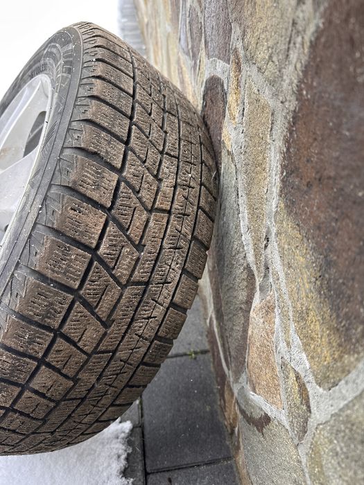 Колеса 205/55 R16 Yokohama. Зимові колеса Nissan Leaf