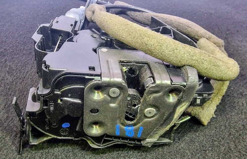 Fechadura / Fecho Porta Trás Direito RENAULT ESPACE V (JR_) ano 2018
