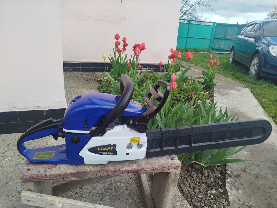 Продам бензопилу