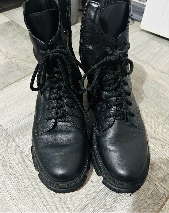 Ботинки зимние женские