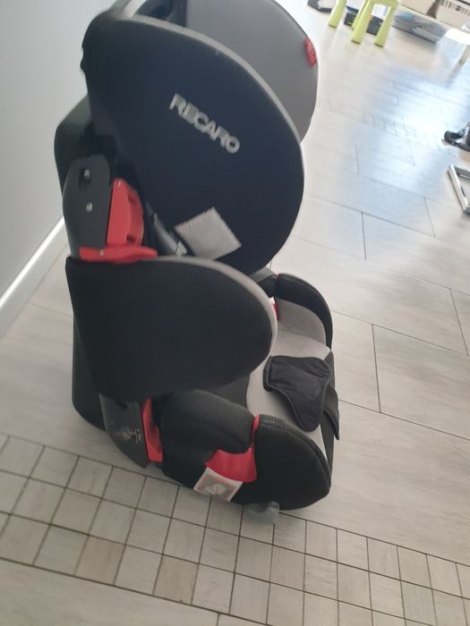 Fotelik samochodowy Recaro stan bdb