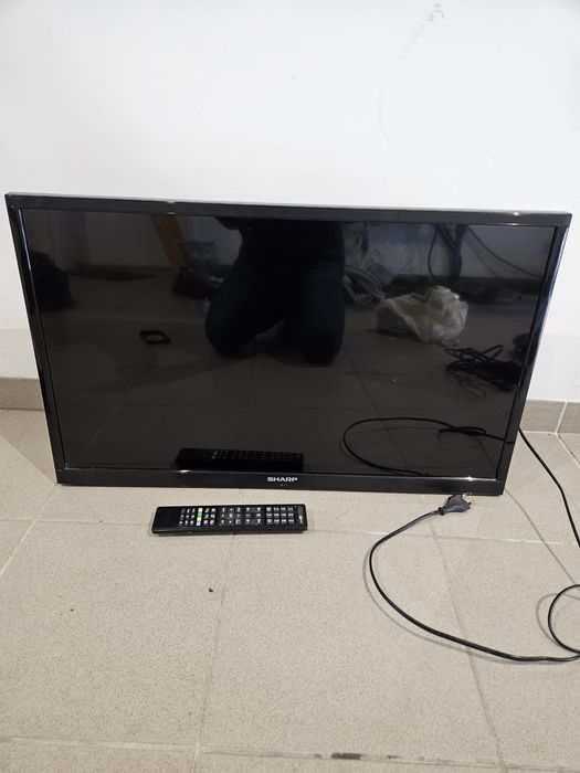 Telewizor Sharp 32 cale sprawny