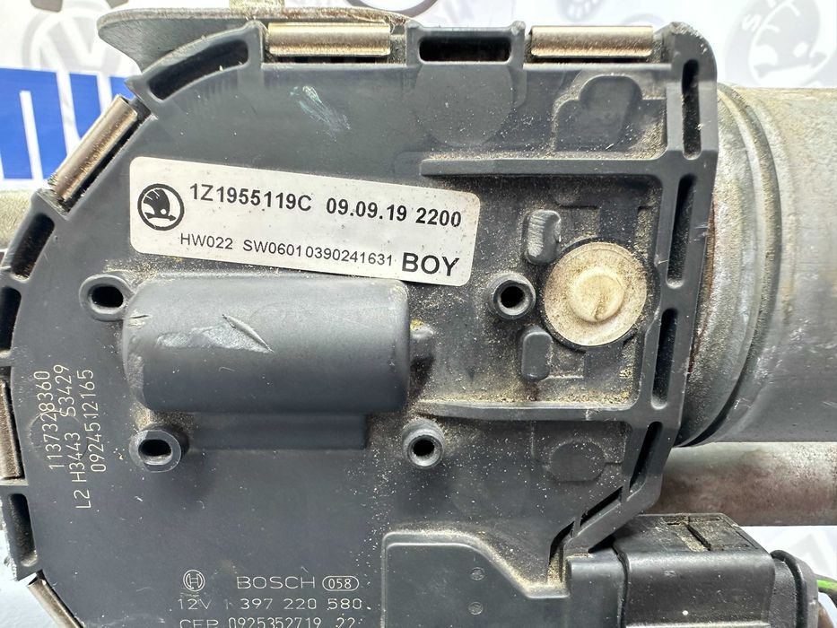 Трапеція двірників Шкода Октавія А5 моторчик Octavia A5 cклоочисник