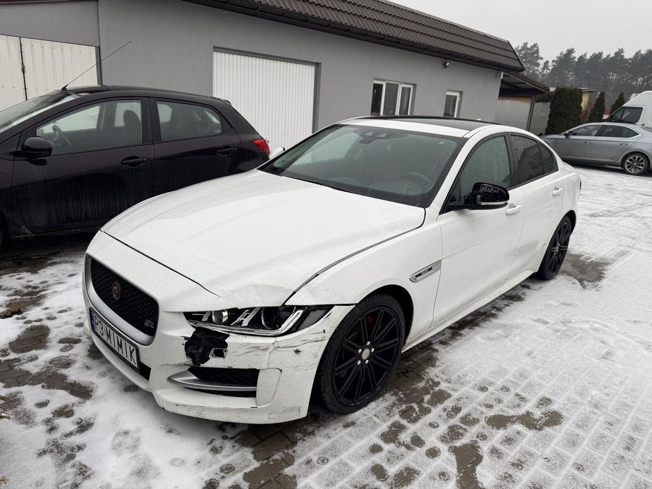 Jaguar XE 2.0d, R-Sport 2016r.