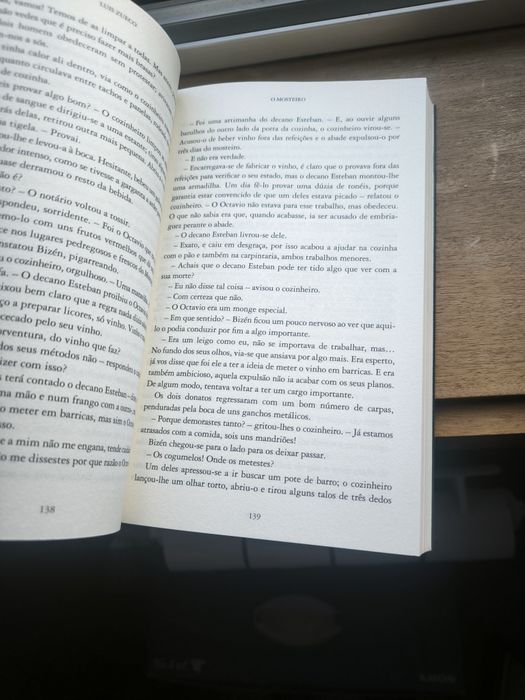 O Mosteiro de Luiz Zueco