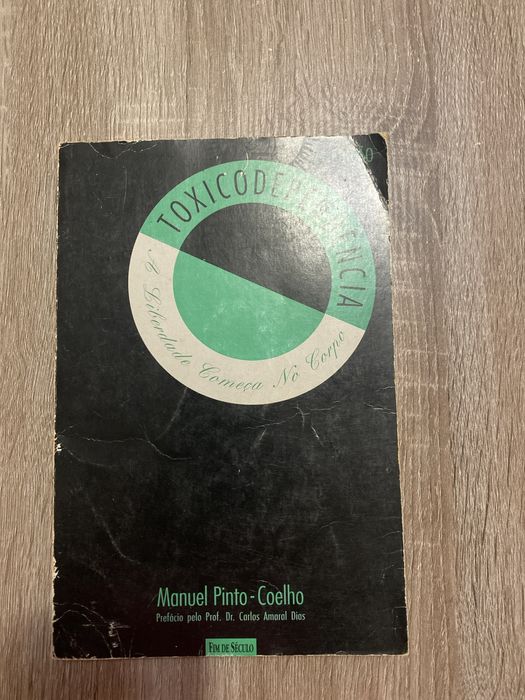 Livro de não ficçao sobre toxicodependência