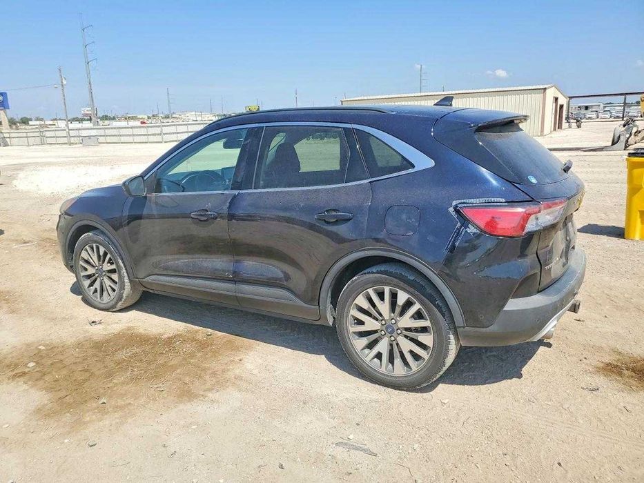 Ford Escape Hybrid Titanium 2021;
