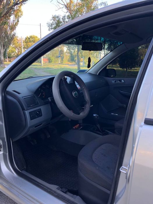 Продам Skoda Fabia 1.4