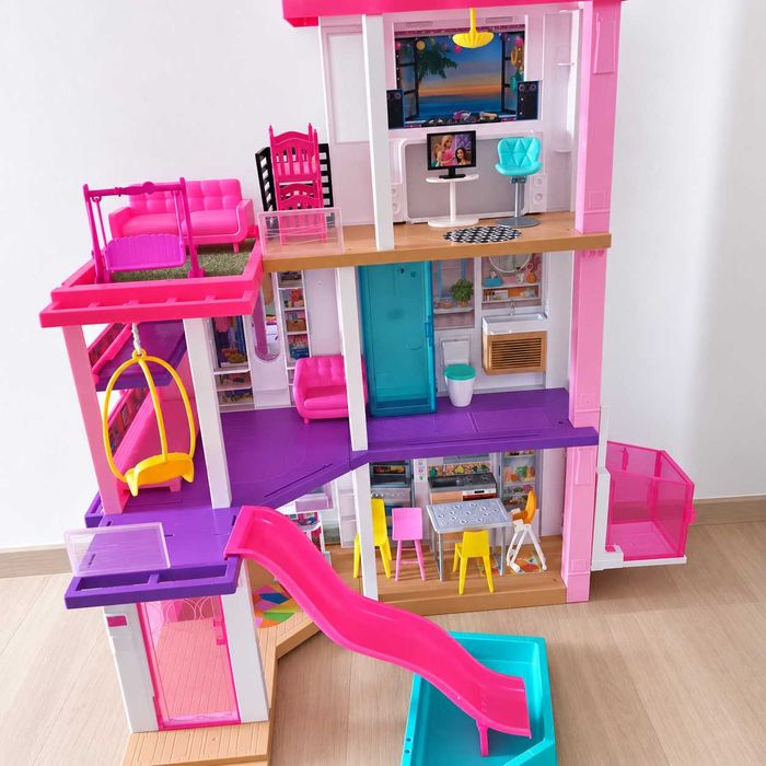 Domek dla lalek barbie