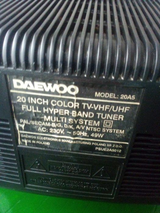 Продам телевизор в рабочем состоянии.