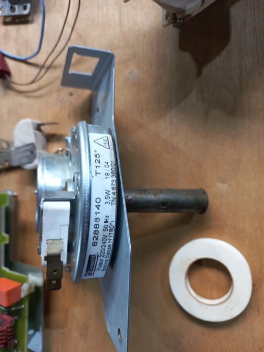Духова шафа miele 4640 b kat запчастини