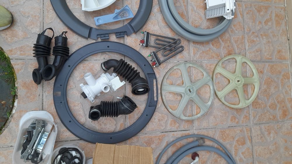 Lote de peças para máquinas Ariston Hotpoint lavar roupa.