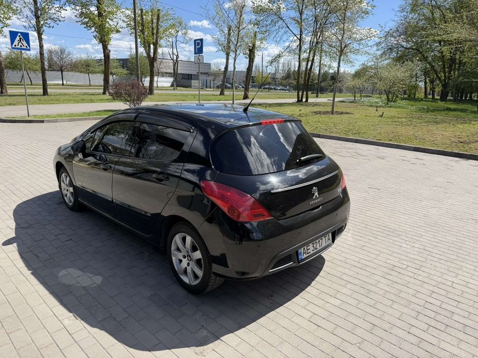 2012 нефарб Peugeot 308 АКП