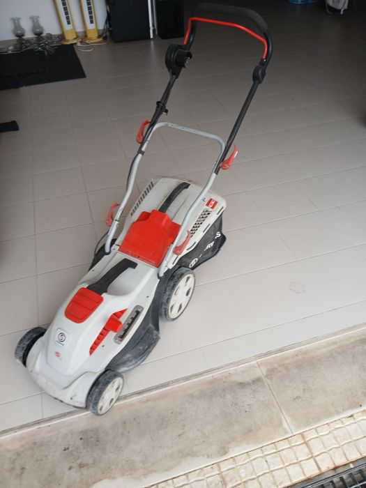 Cortadores de  relva usado