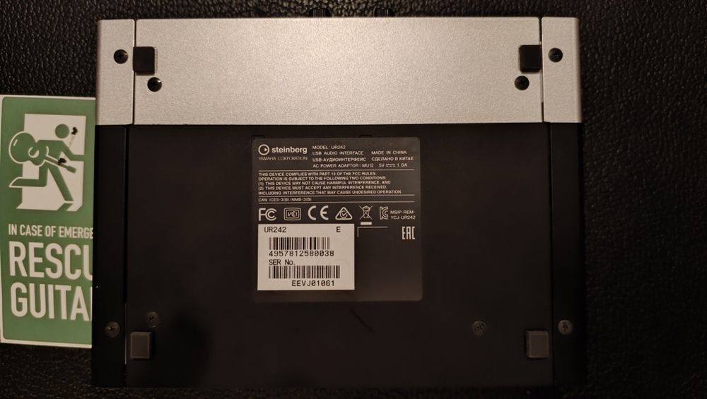 Interface de Áudio Steinberg UR242