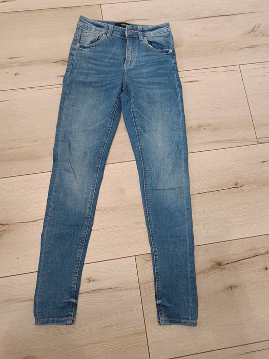 Spodnie jeansowe Reserved rozmiar 32