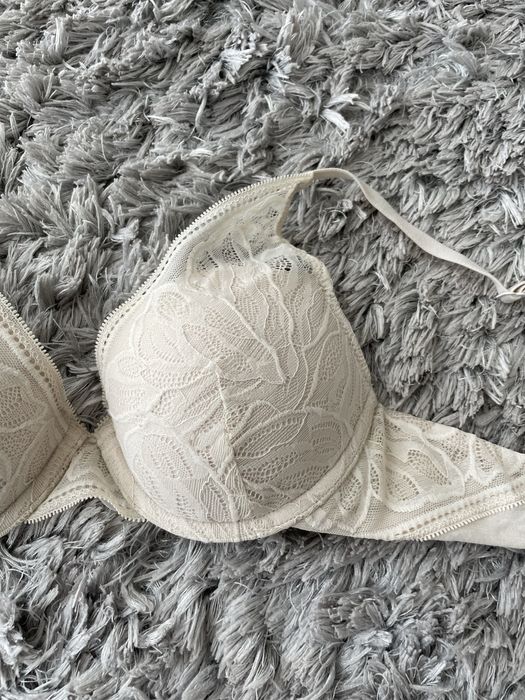 Sutien rendado Oysho