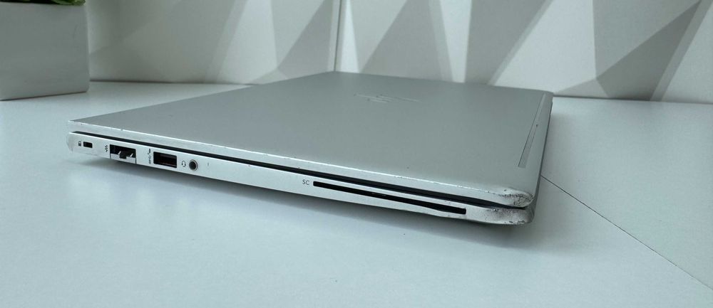 Уцінка! HP EliteBook 630 G10/i5-1345U/8Gb/256Gb M2/14" IPS/Гарантія