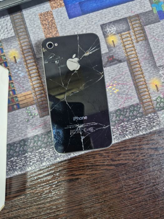 Обміняю айфон 4с на мильницю в Білій Церкві