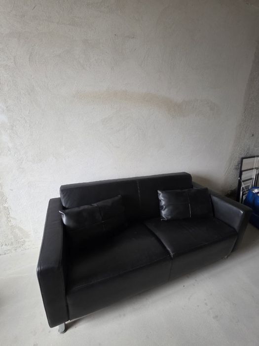 Продаж шкіряний диван Львів