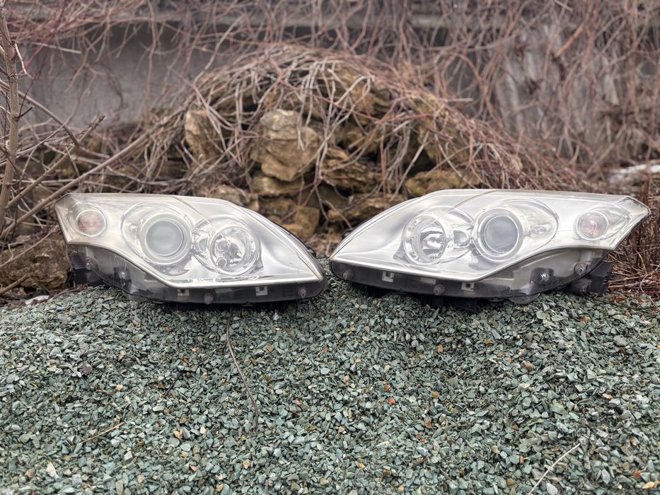 Renault Laguna 3 Лагуна 3 фари фара ліва права