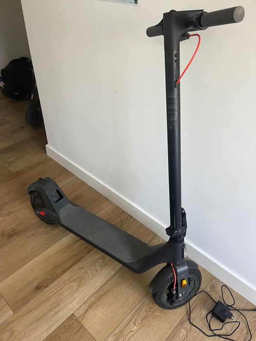 Trotinete xiaomi lite 4 (2 gen) em bom estado