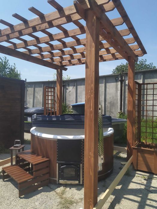 Виробники чанів джакузі. Купіль на дрова Мобільна лазня Баня Сауна