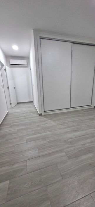Moradia mista isolada t5