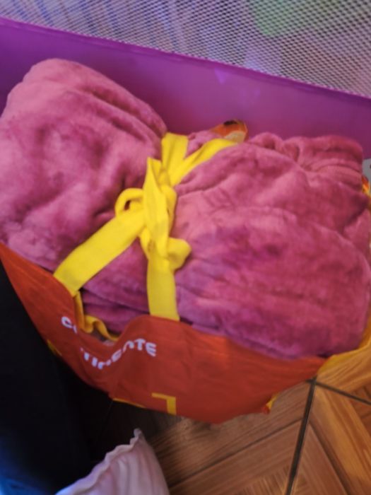 Saco com 4 pijamas macação tamanho S 5€ todos