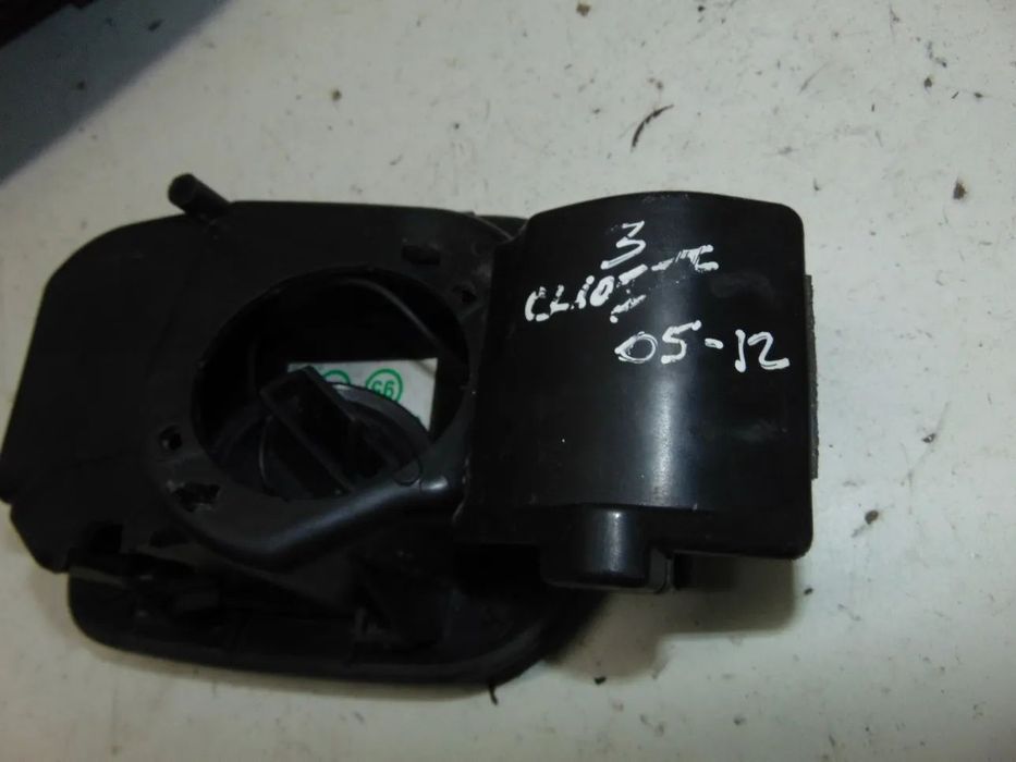 Renault clio tampão gasolina/Farolim