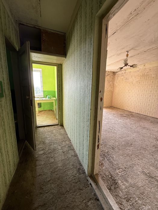 Продам 1-кімнатну квартиру без ремонту