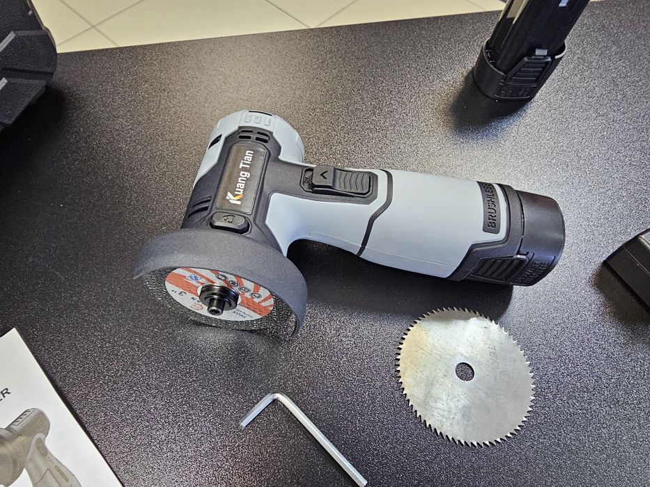 Мини Ушм Болгарка Аккумуляторная 16.8V Kuang Tian HL+ 2шт Диска 76мм