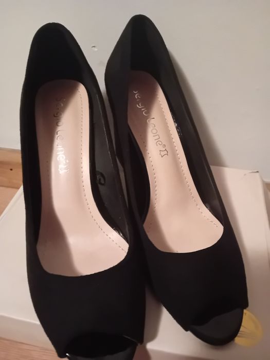 Buty na obcasie czarne