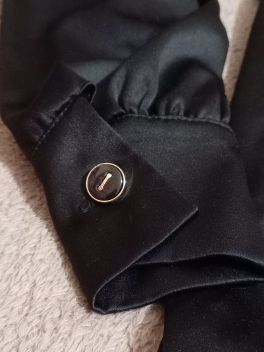 Чёрное новогоднее платье