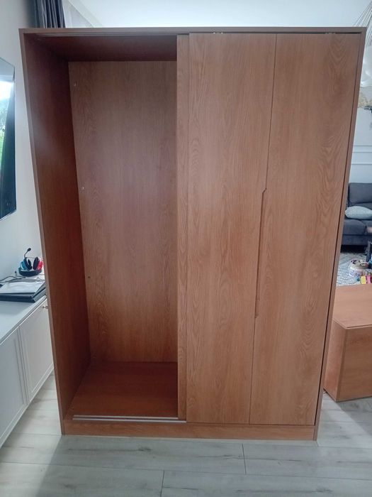 Szafa rozsuwana drewniana