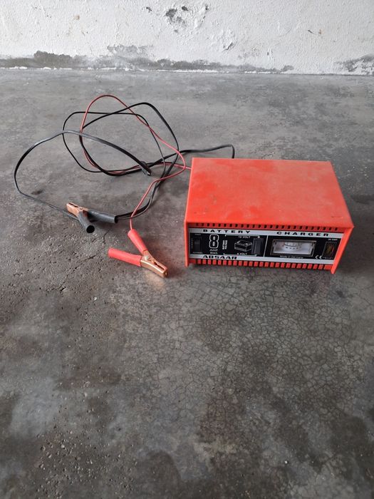 Carregador de Baterias