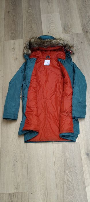 Kurtka zimowa dla dziewczynki rozmiar 146