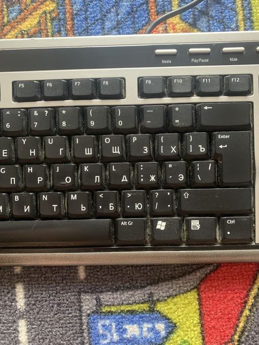 Клавіатура Logitech