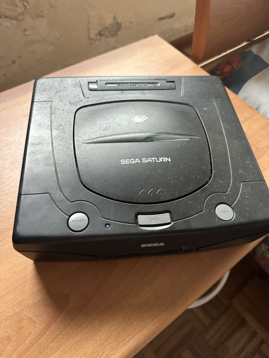 Consola SEGA Saturn s/ comandos